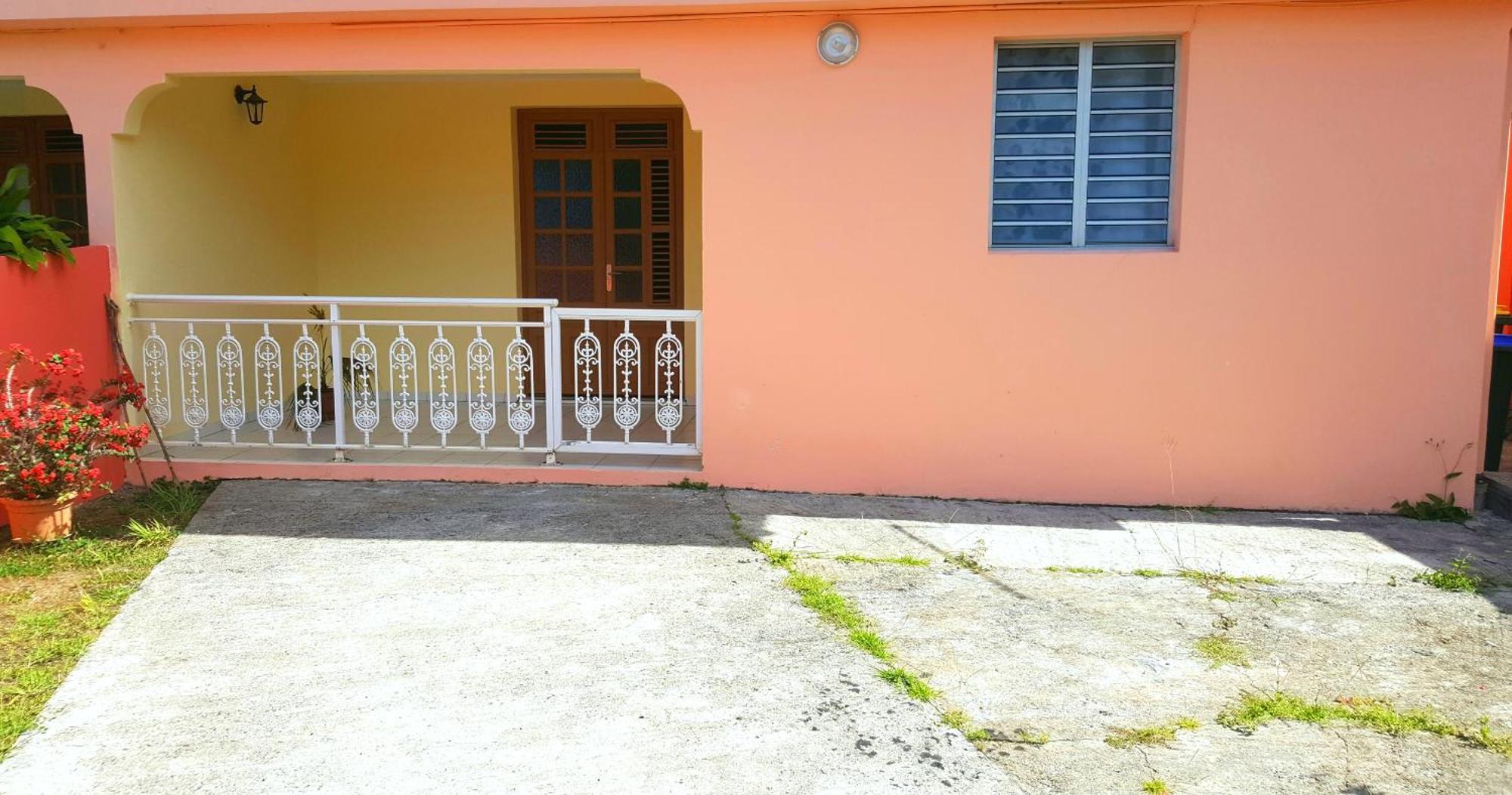 Le Brin D'Amour Apartment La Trinité Dış mekan fotoğraf